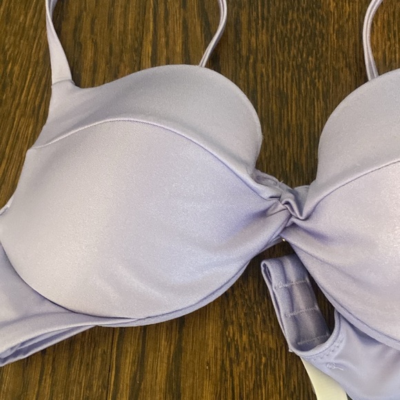 Victoria Secret Swimsuit. Top 34b, bottom small. - Picture 5 of 9